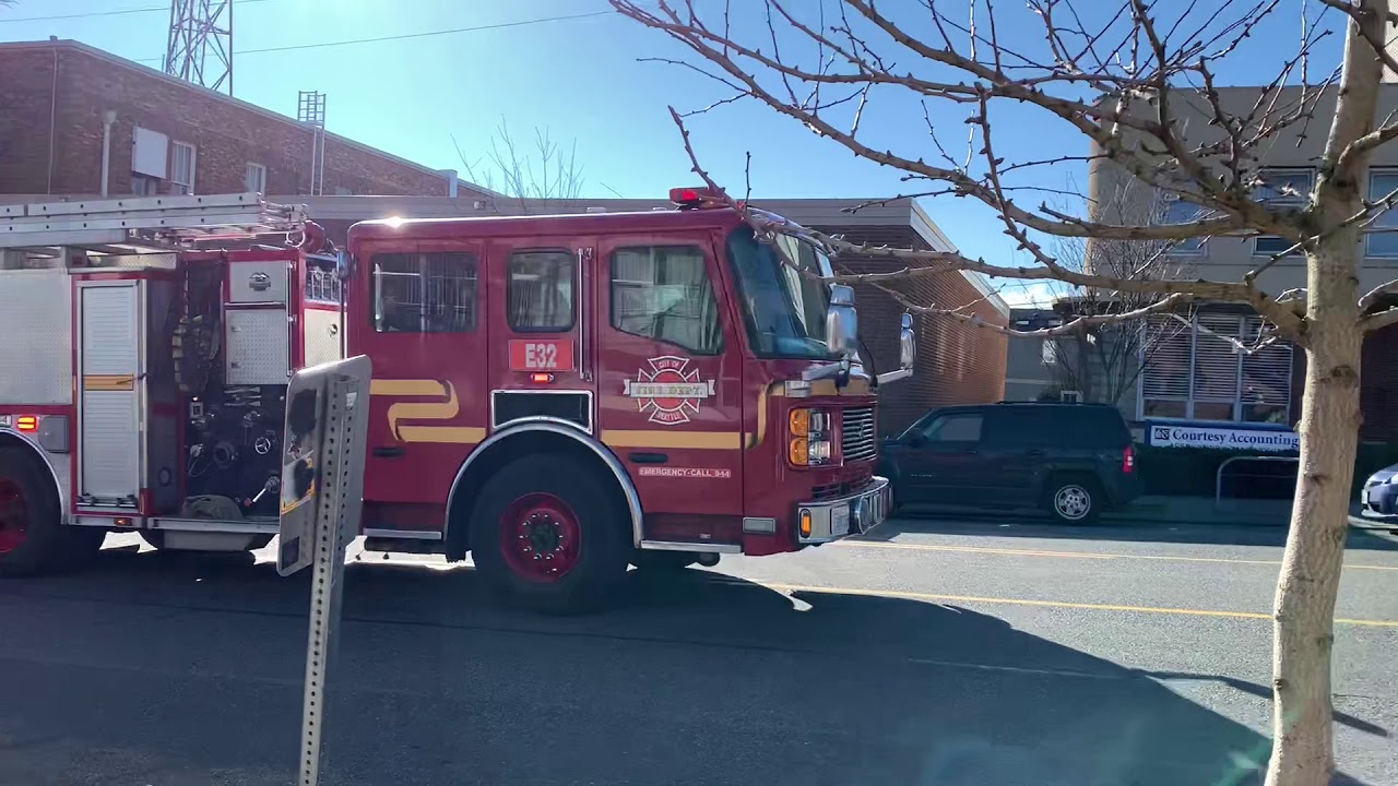 Engine 32 Seattle Fire Department Seattle Fire Department Seattle Fire ...